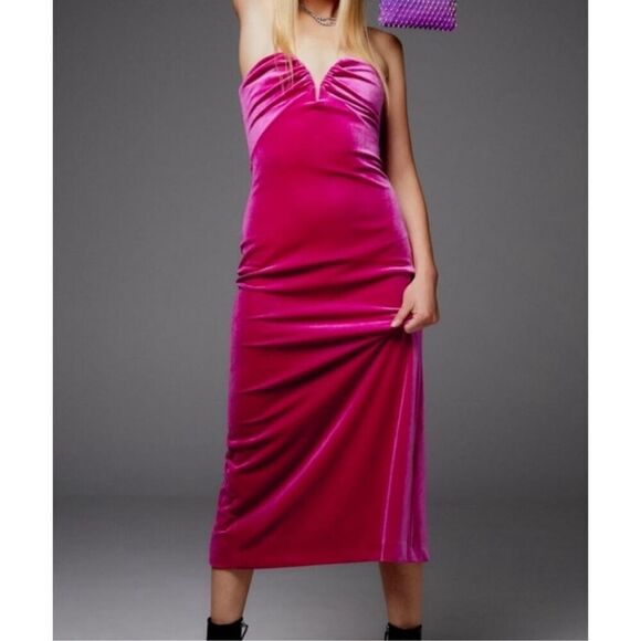 Zara Dresses & Skirts - ZARA hot pink velvet strapless midi cocktail dress with slit sz L